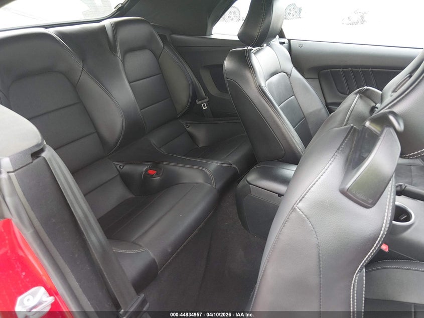1FATP8UH5P5103473 2023 Ford Mustang 2.3 Ecoboost Premium red