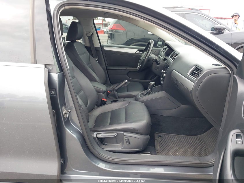 2014 Volkswagen Jetta 1.8T Se