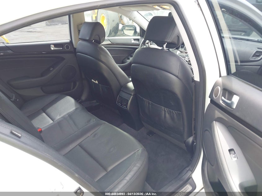 2016 Kia Cadenza Premium VIN: KNALN4D73G5213578 Lot: 44834993