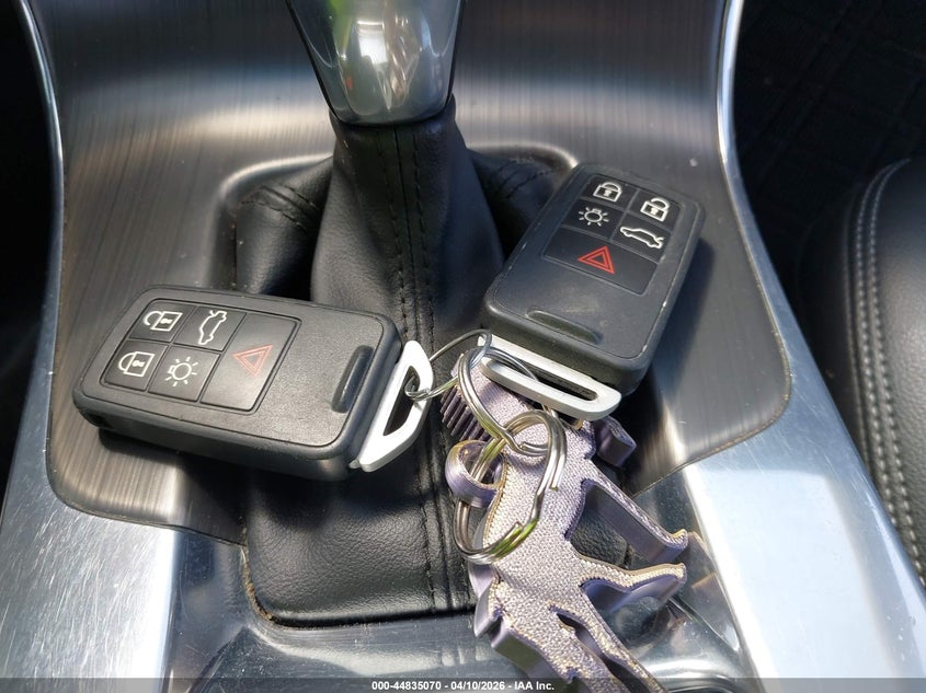 2016 Volvo S60 T5 Drive-E VIN: YV126MFJ8G2406311 Lot: 44835070