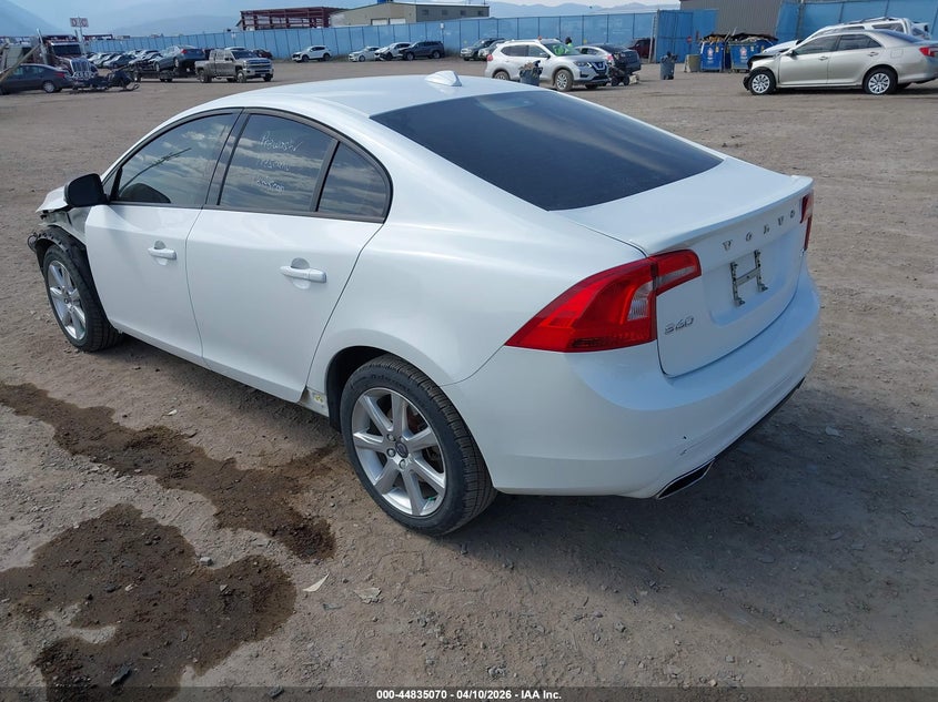 Vin: yv126mfj8g2406311, lot: 45332367, volvo s60 t5 drive-e 20163