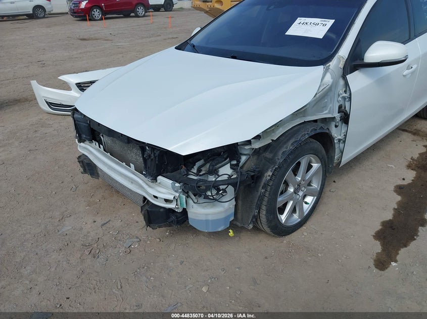 2016 Volvo S60 T5 Drive-E VIN: YV126MFJ8G2406311 Lot: 44835070