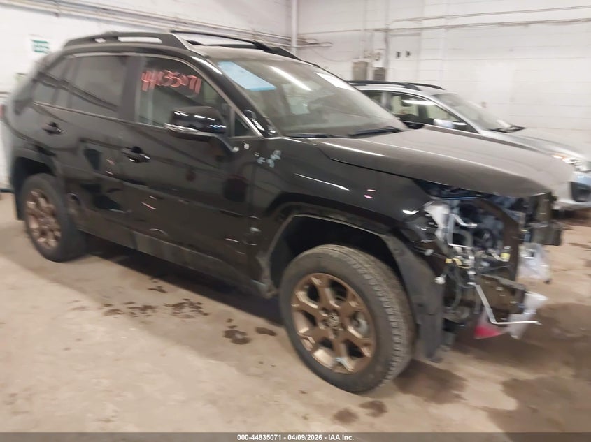 2024 TOYOTA RAV4 HYBRID  (VIN: 2T3UWRFV8RW229915)