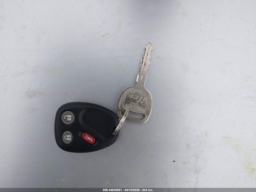 2004 Cadillac Escalade Standard VIN: 1GYEK63N84R249460 Lot: 44835081