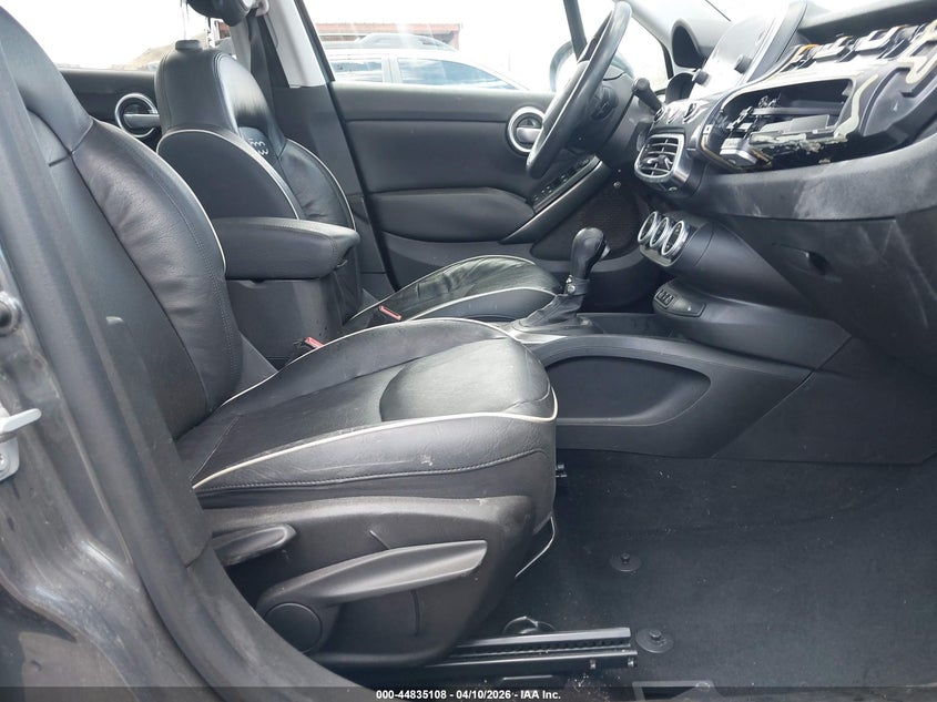 2018 FIAT 500X auction photo 5