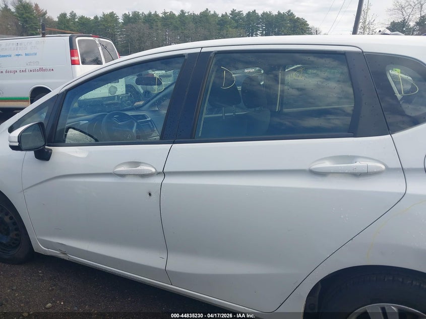 2016 Honda Fit Lx VIN: JHMGK5H59GS006981 Lot: 44835230