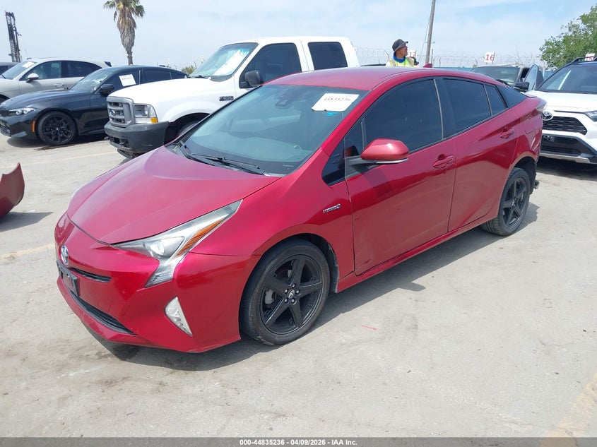 2016 Toyota Prius Three Touring