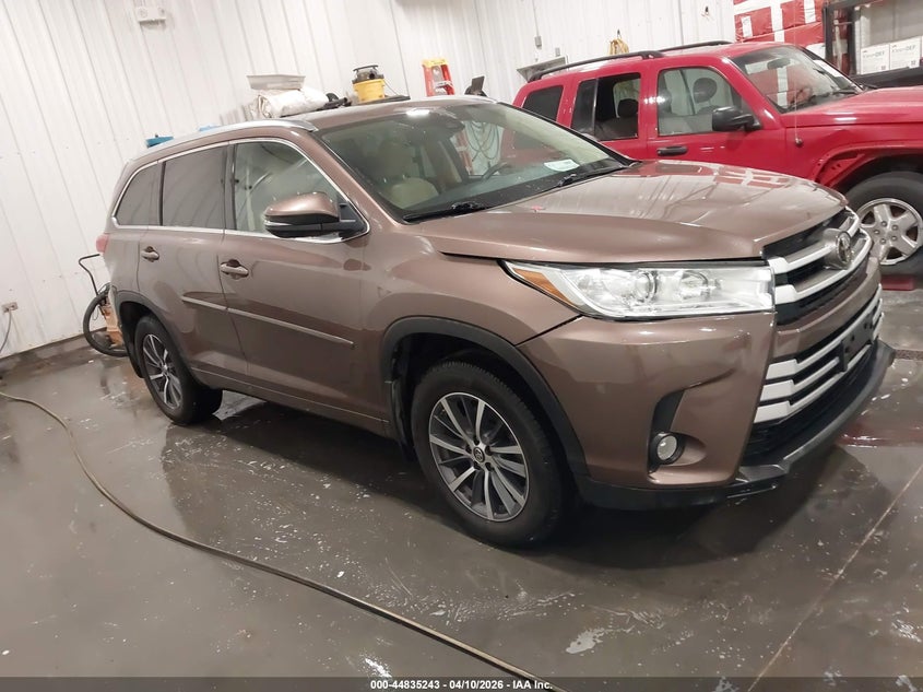 2017 Toyota Highlander Xle