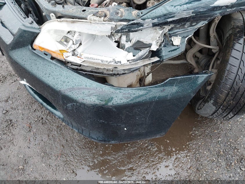 2000 Honda Accord 2.3 Lx VIN: 1HGCG5643YA130460 Lot: 44835244