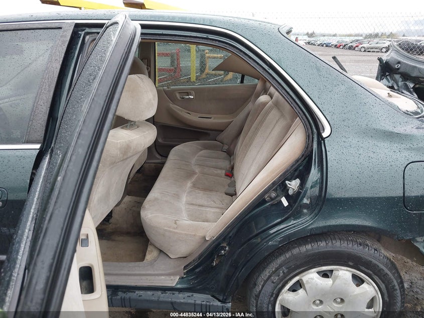 2000 Honda Accord 2.3 Lx VIN: 1HGCG5643YA130460 Lot: 44835244