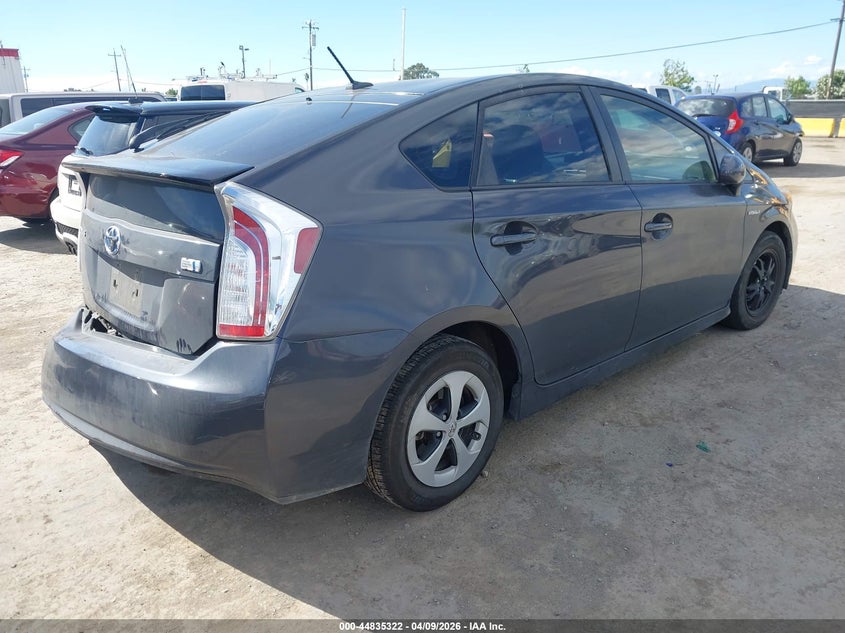 2015 Toyota Prius Three