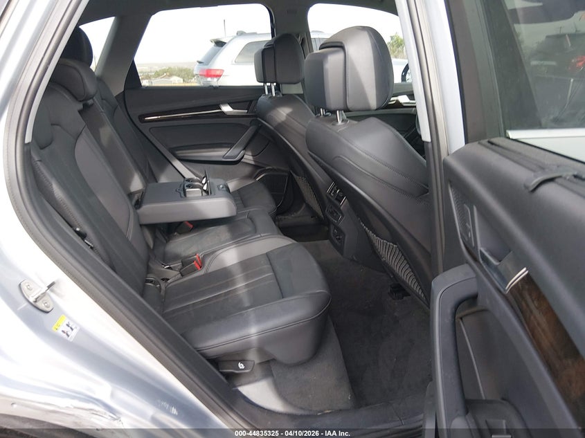 AUDI Q5 2019 VIN WA1BNAFY3K2038904