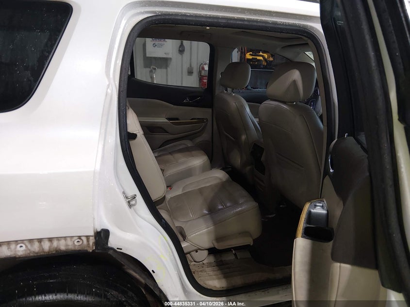 2017 Gmc Acadia 3.6 Denali white Lot 111044835331 Vin 1GKKNPLSXHZ274740