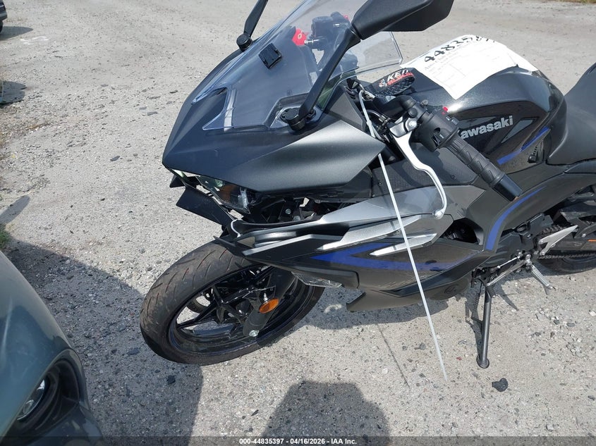 2025 KAWASAKI EX500(VIN: ML5EXGG13SDA60744