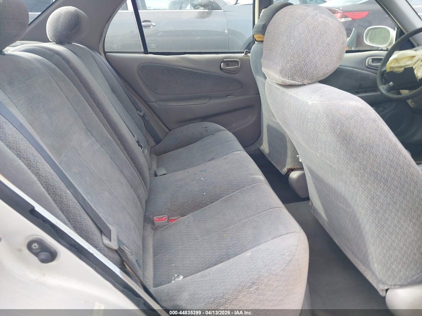 2001 TOYOTA COROLLA auction photo 8