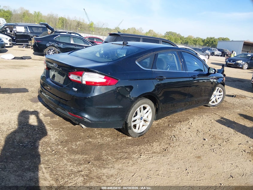 2016 FORD FUSION auction photo 4