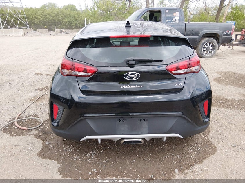 2019 Hyundai Veloster 2.0 VIN: KMHTG6AF3KU015601 Lot: 44835532