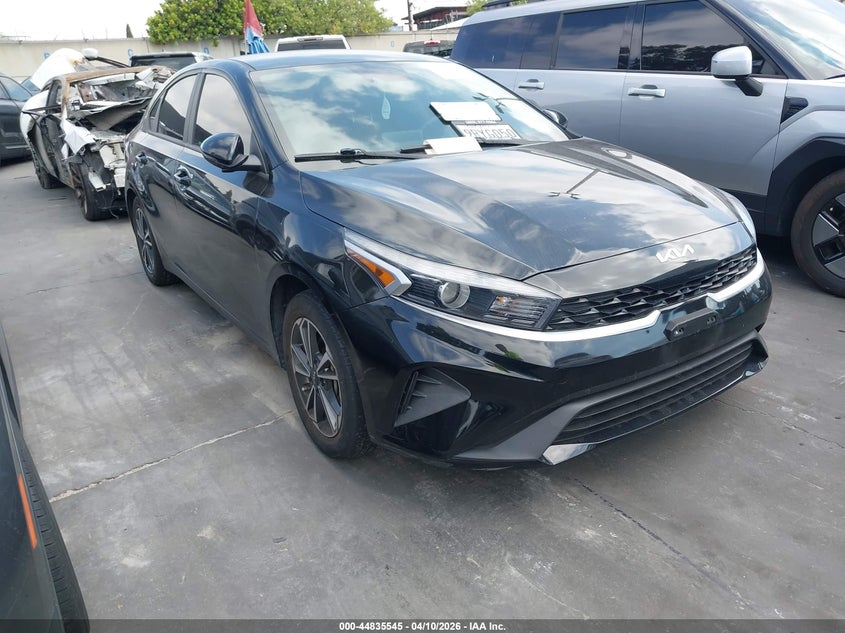3KPF24AD5PE554567 2023 Kia Forte Lxs auction photo 1