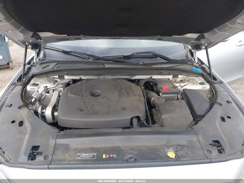 2018 Volvo S90 T5 Momentum VIN: LVY982AK4JP016294 Lot: 44835565