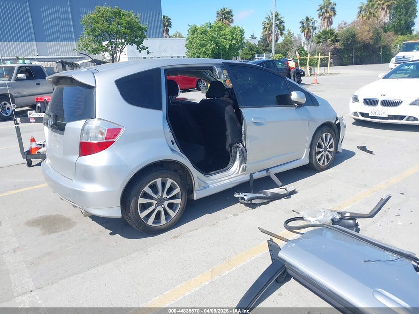 2012 Honda Fit 1.5 Sport silver Lot 111044835570 Vin JHMGE8G53CC015741