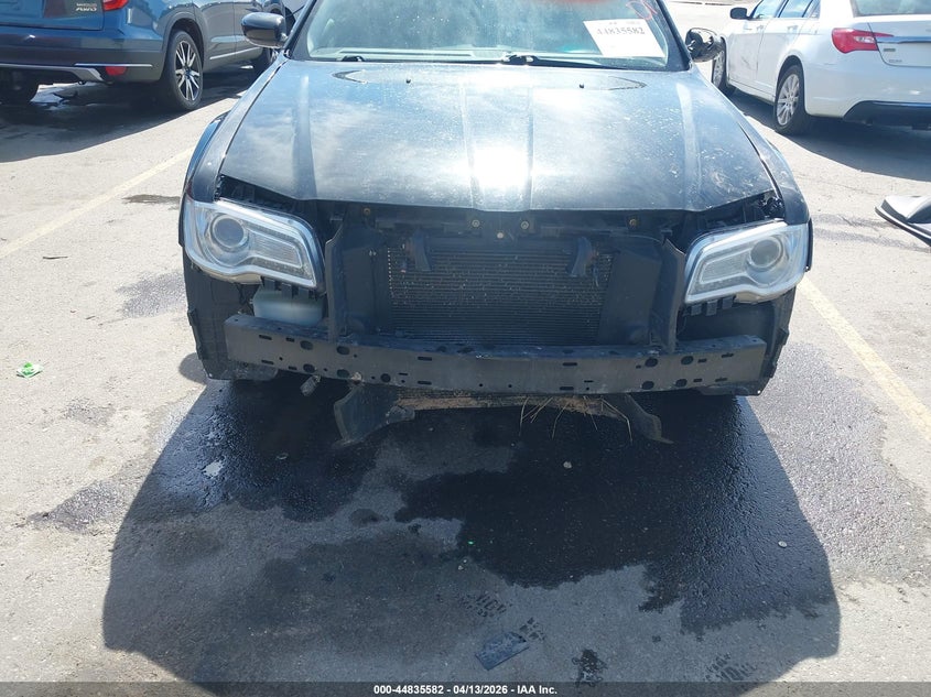 2C3CCAAG2GH190500 2016 Chrysler 300 3.6 Touring black