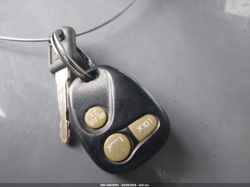 1999 Chevrolet Suburban 1500 Lt VIN: 3GNFK16R0XG228335 Lot: 44835591