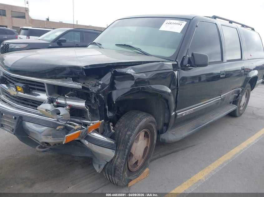 1999 Chevrolet Suburban 1500 Lt VIN: 3GNFK16R0XG228335 Lot: 44835591
