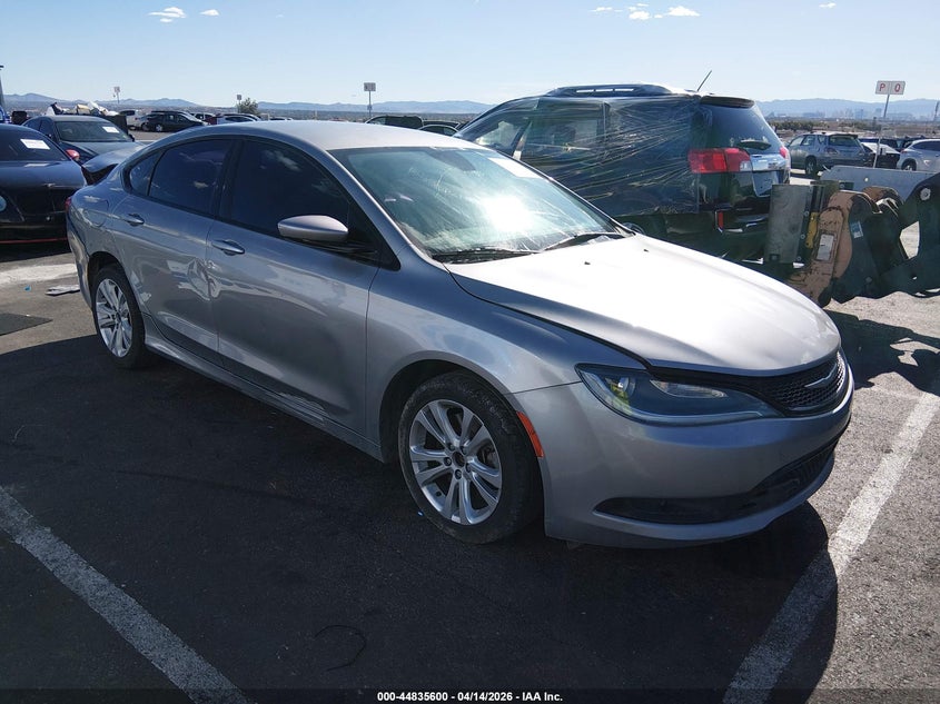 2015 Chrysler 200 S