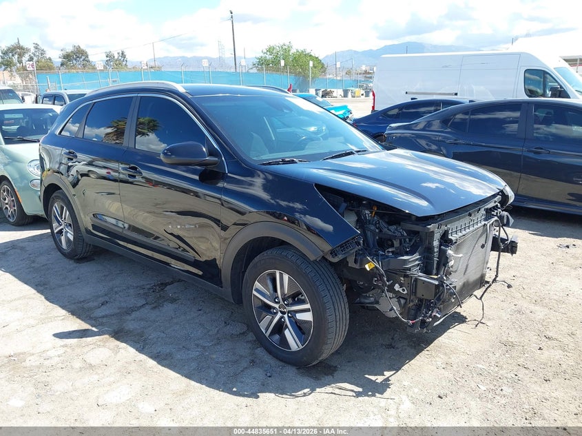 2022 Kia Niro Lxs