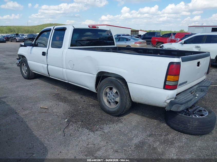 2004 GMC SIERRA 1500 auction photo 3