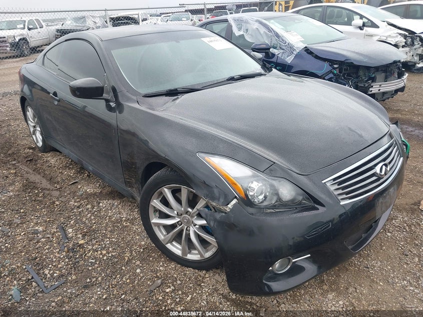 2013 INFINITI G37 JOURNEY
