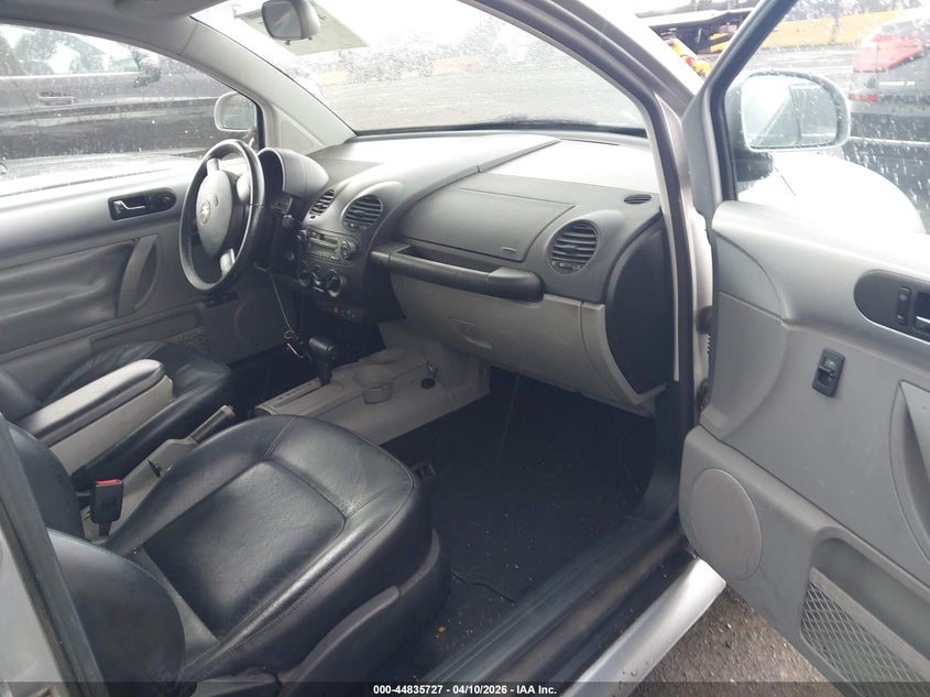 2000 Volkswagen New Beetle Gls