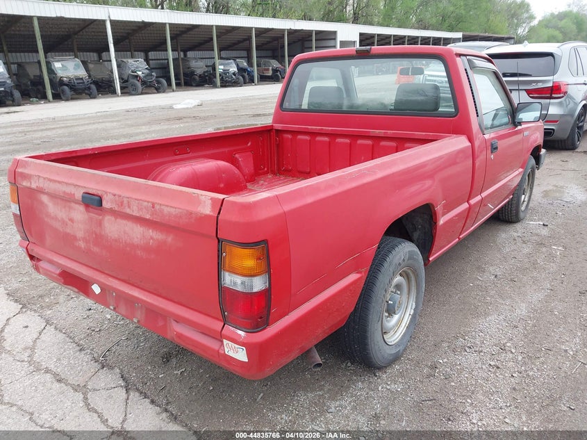 1990 Mitsubishi Mighty Max / S