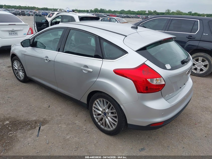 2014 Ford Focus 2.0 Titanium silver Lot 111044835830 Vin 1FADP3N26EL354660