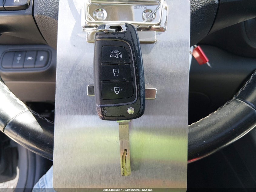 2022 Hyundai Venue Sel VIN: KMHRC8A39NU150657 Lot: 44835857