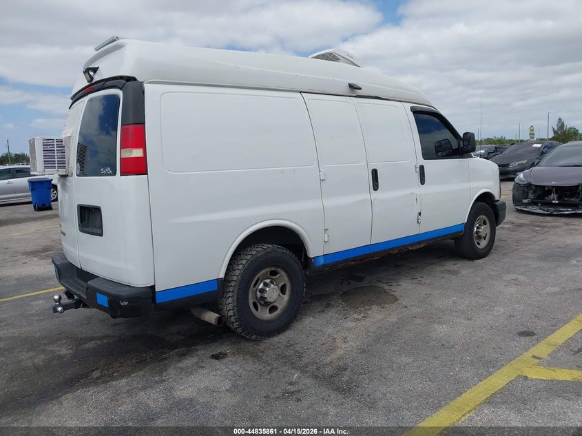 2010 Chevrolet Express 2500 Work Van