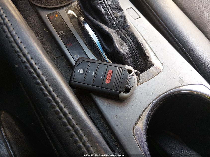 2013 Acura Ilx 2.0L VIN: 19VDE1F39DE008968 Lot: 44835885