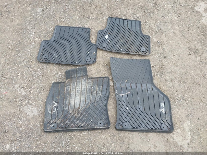 2017 Audi A3 E-Tron 1.4T Premium VIN: WAUTPBFF6HA131792 Lot: 44835922