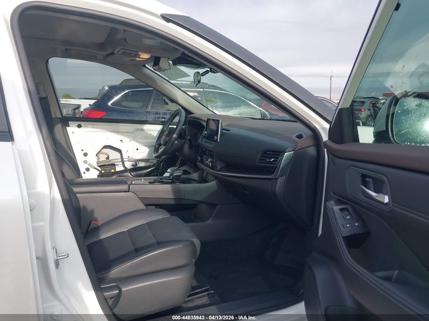 2023 Nissan Rogue Sv Fwd