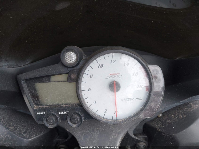 2005 Yamaha Yzf-R6 VIN: LOT-1-44835979 Lot: 44835979