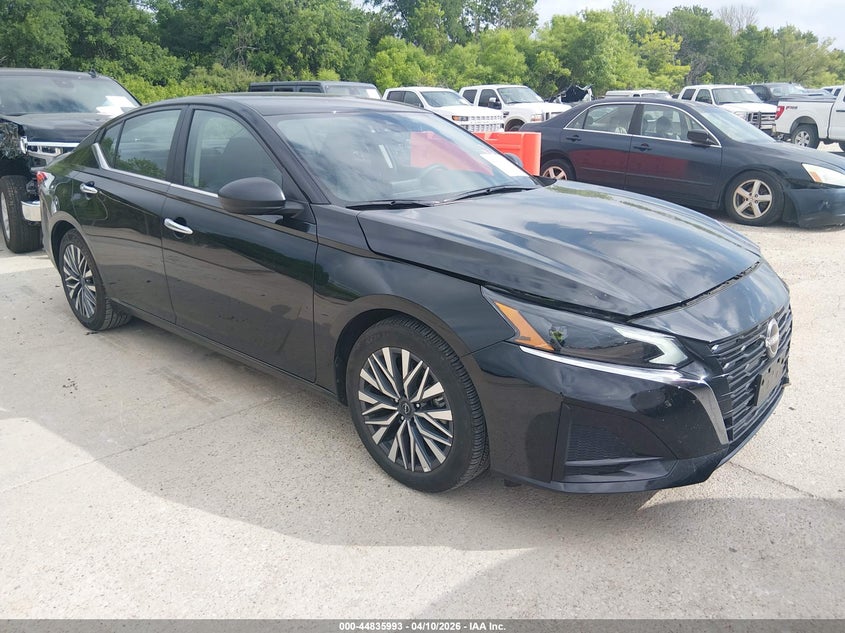 2025 Nissan Altima Sv Fwd