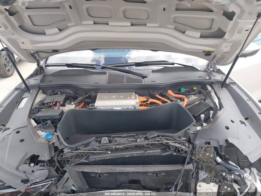 2022 Audi E-Tron Premium Plus Quattro VIN: WA1LAAGE7NB009110 Lot: 44836010