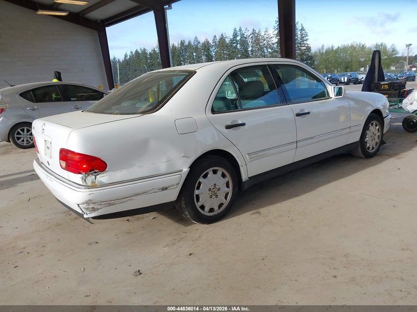 1998 Mercedes-Benz E 320