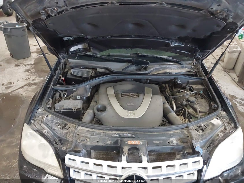 2009 Mercedes-Benz Ml 550 4Matic VIN: 4JGBB72E19A450733 Lot: 44836019