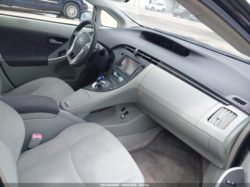 2010 Toyota Prius Iii