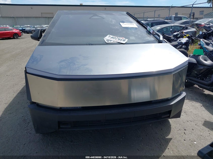 2025 Tesla Cybertruck All-Wheel Drive VIN: 7G2CEHEDXSA064778 Lot: 44836068
