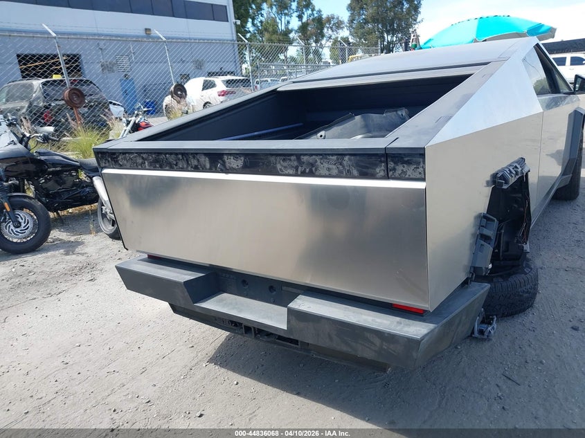 2025 Tesla Cybertruck All-Wheel Drive VIN: 7G2CEHEDXSA064778 Lot: 44836068