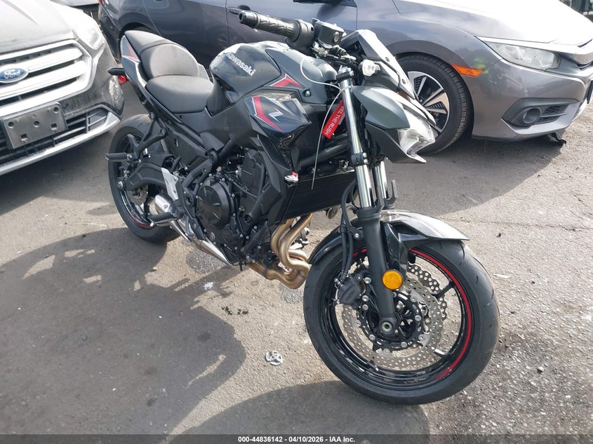 2025 Kawasaki Er650 P