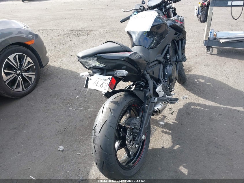 2025 Kawasaki Er650 P VIN: ML5EREP1XSDAF8824 Lot: 44836142