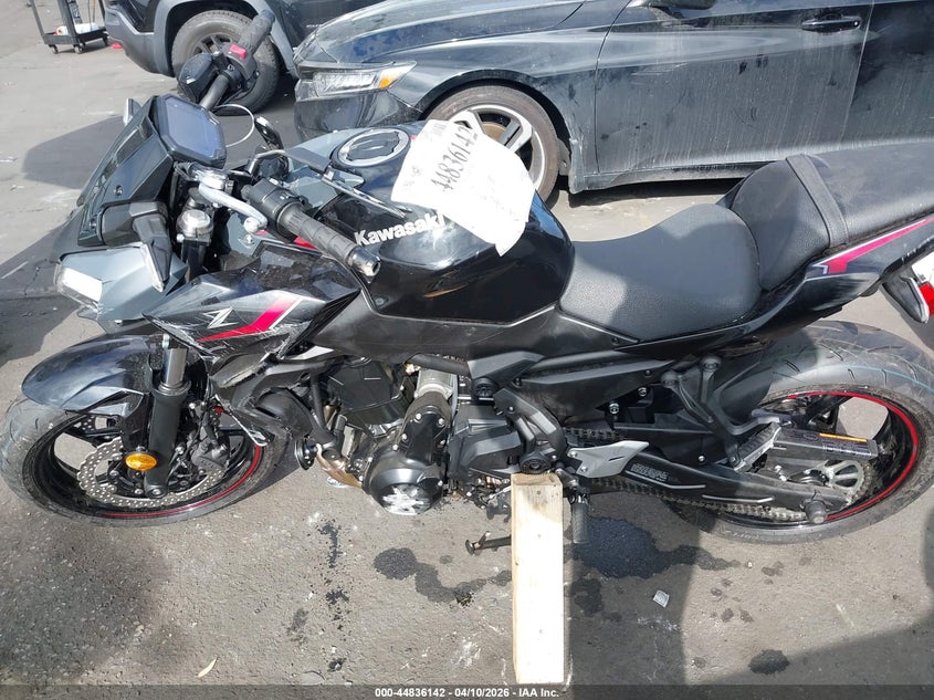 2025 Kawasaki Er650 P VIN: ML5EREP1XSDAF8824 Lot: 44836142